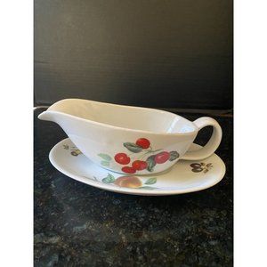 Cordon Bleu Fruit Pattern Gravy Boat and Plate (2 Pieces)